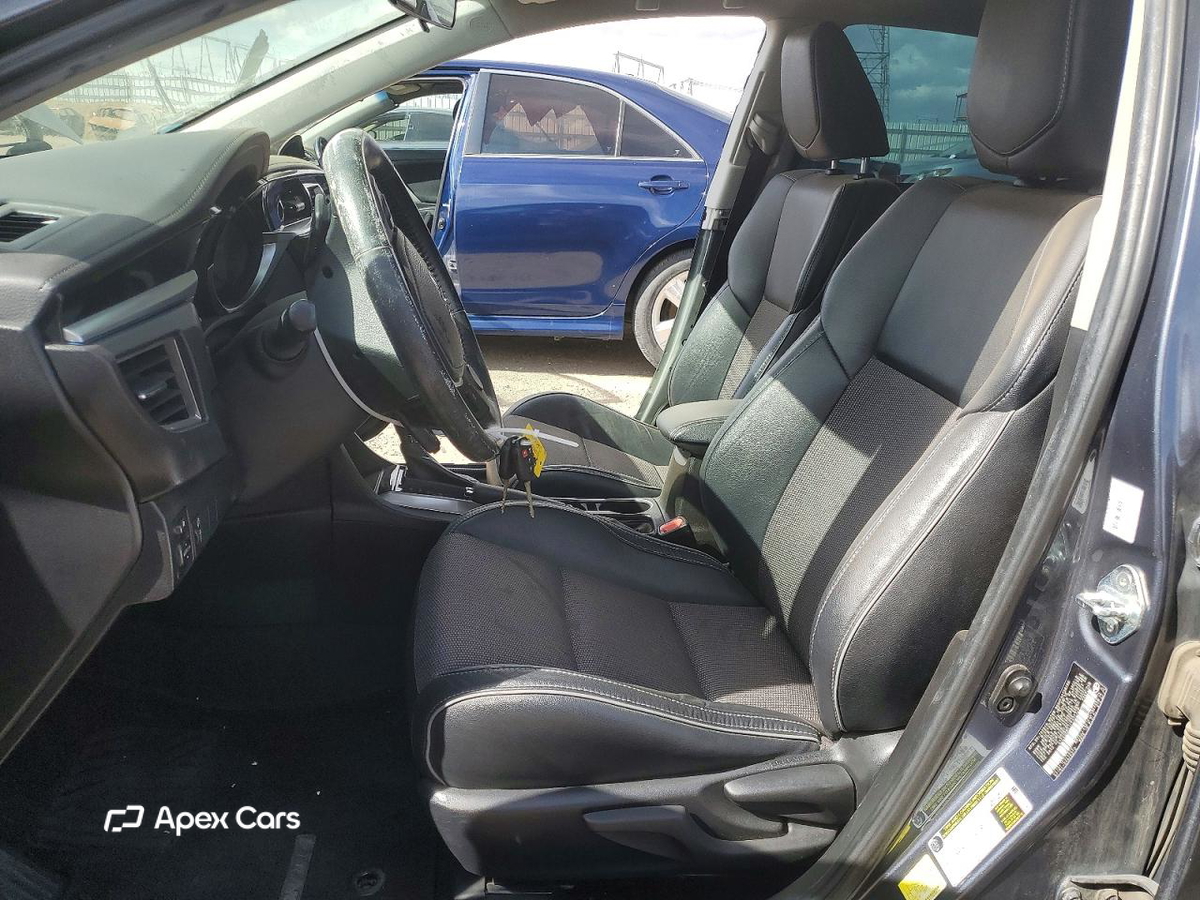 Toyota Corolla 2015