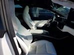 Tesla Model X 2025