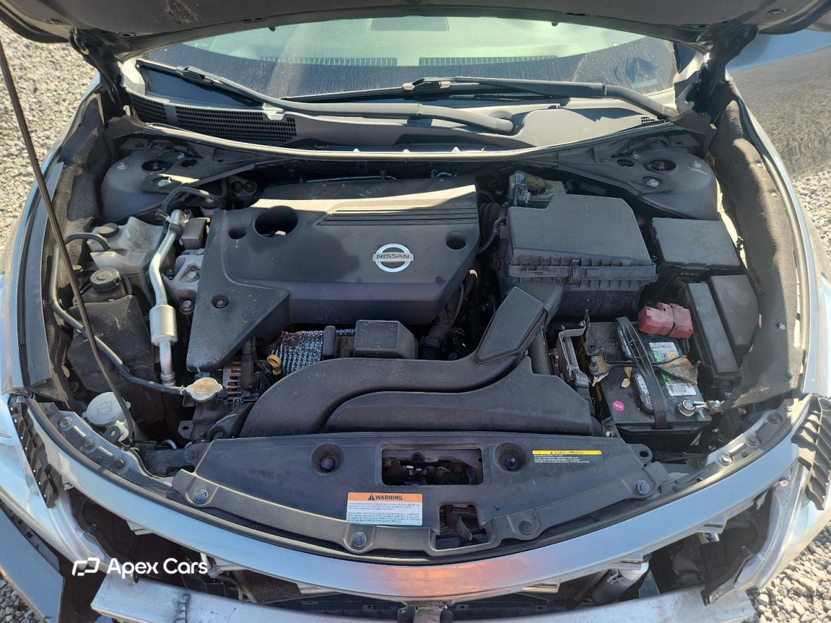 Nissan Altima 2015