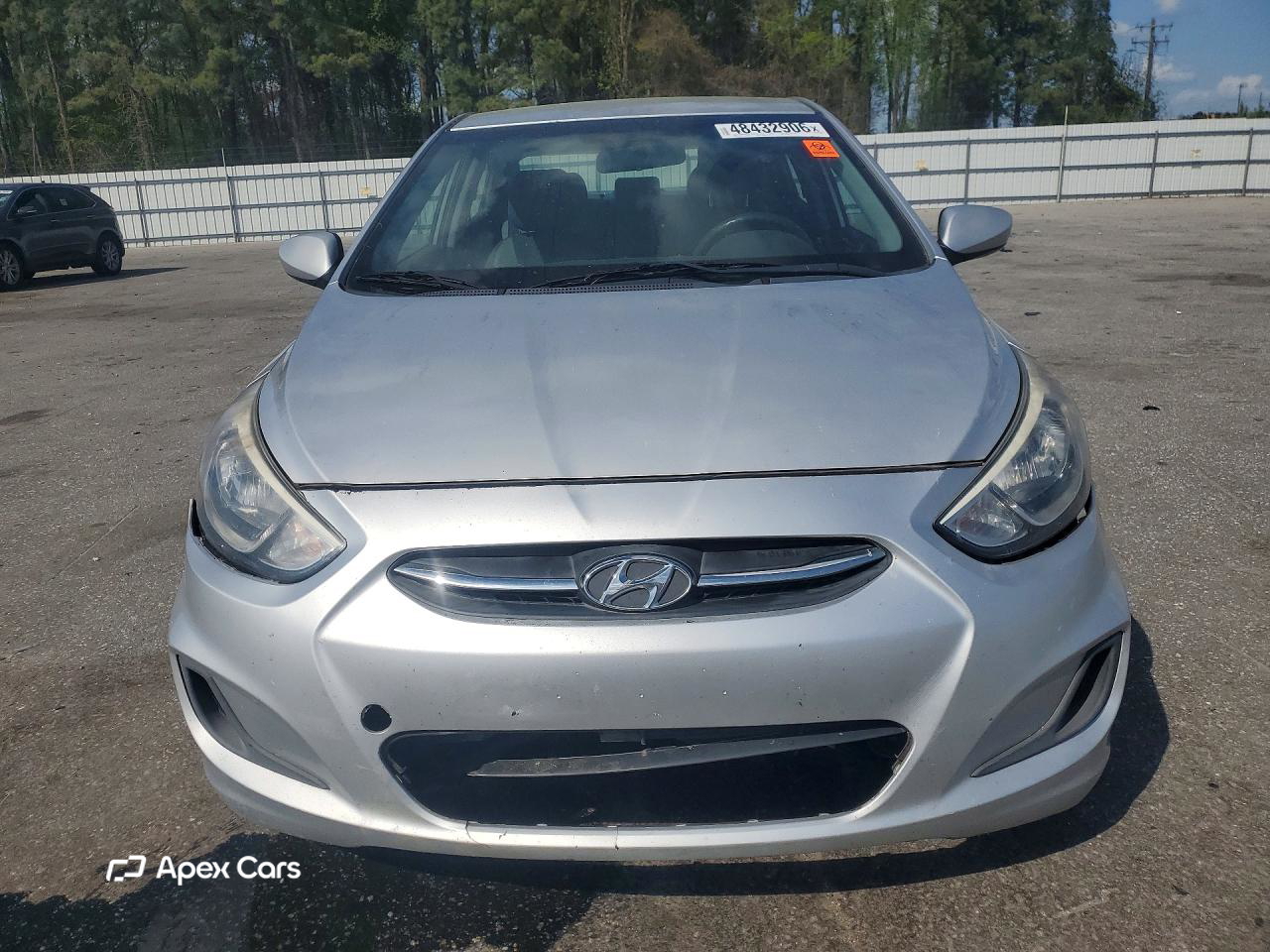 Hyundai Accent 2015