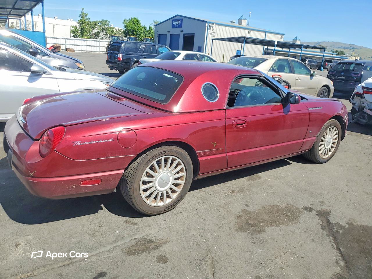 Ford Thunderbird 2004