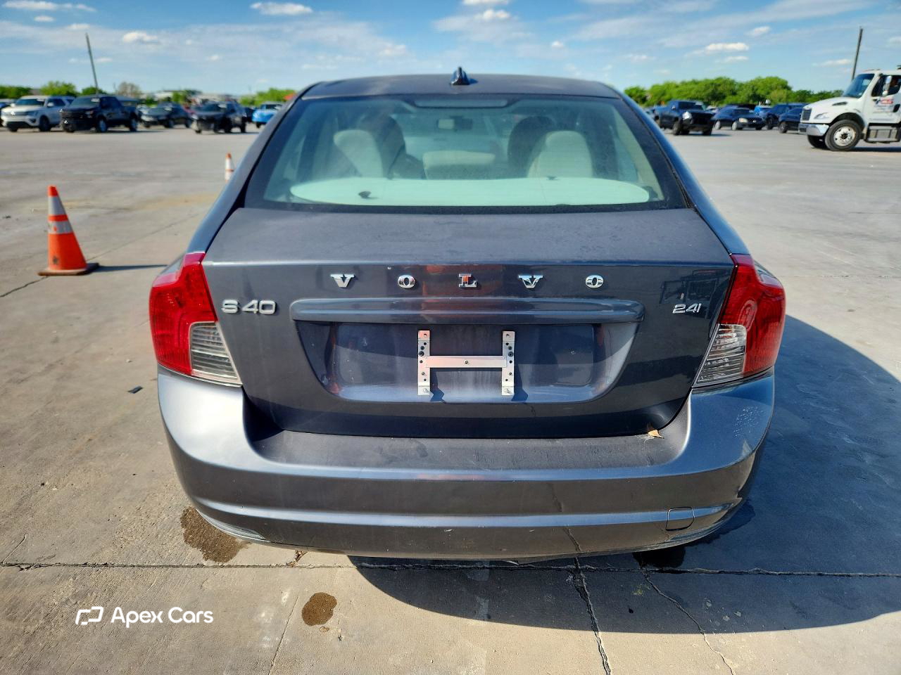 Volvo S40 2010