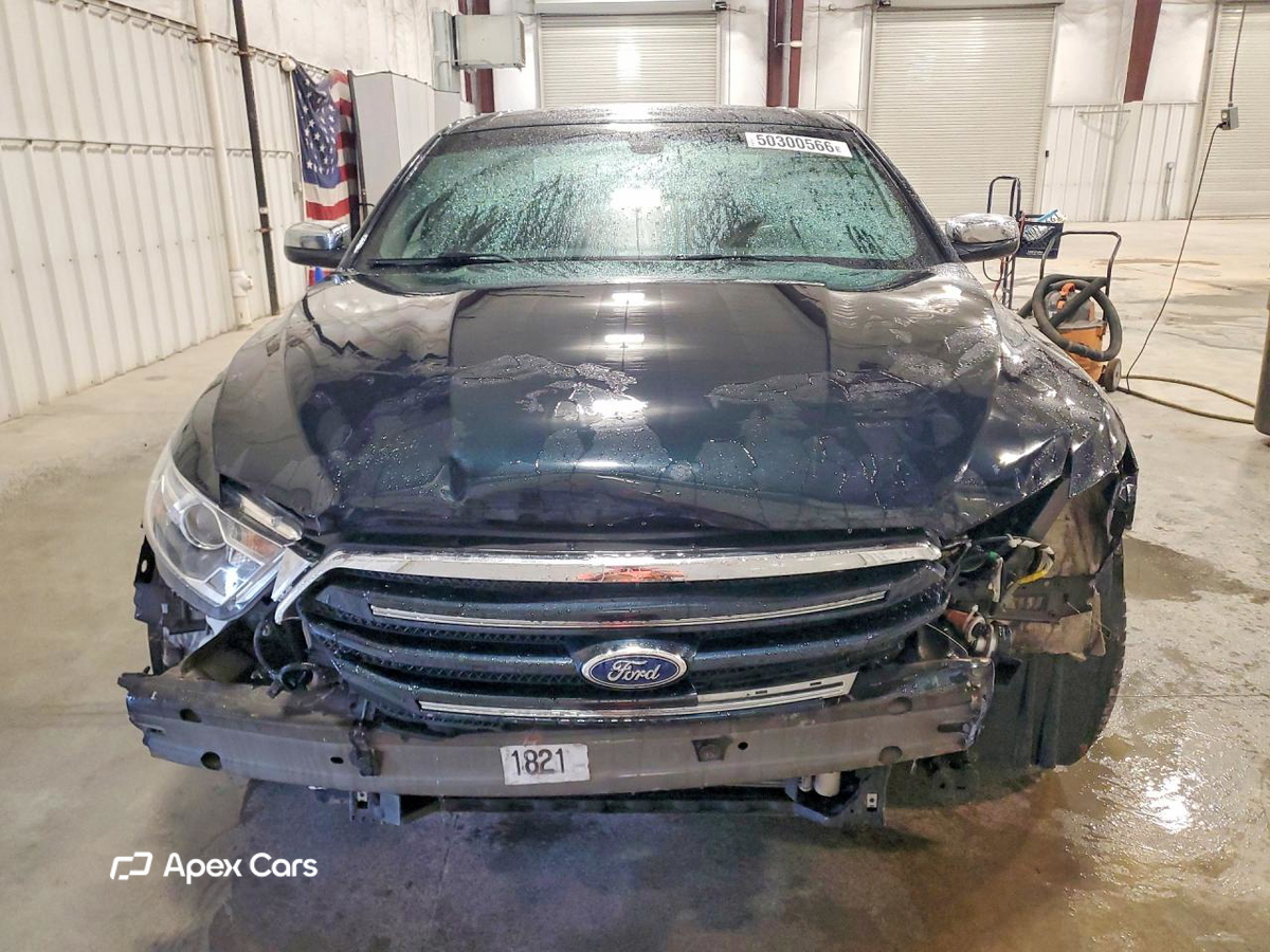 Ford Taurus 2014
