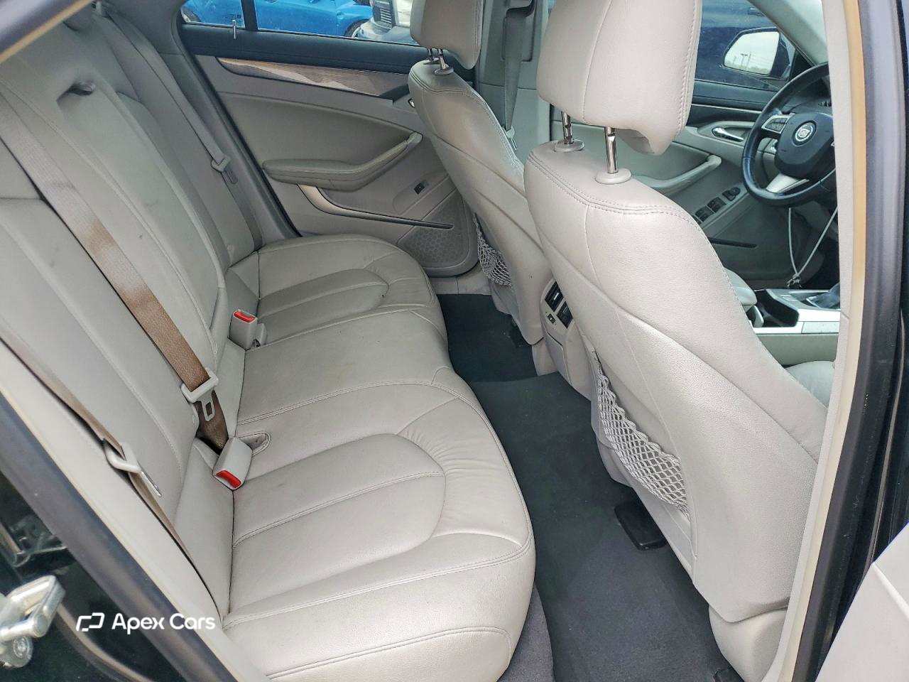 Cadillac CTS 2010