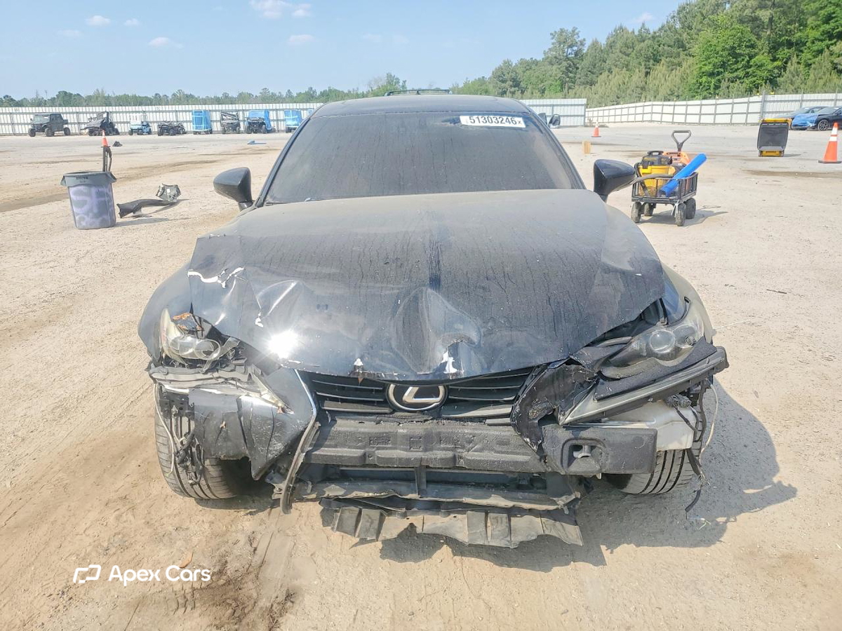 Lexus IS 2016