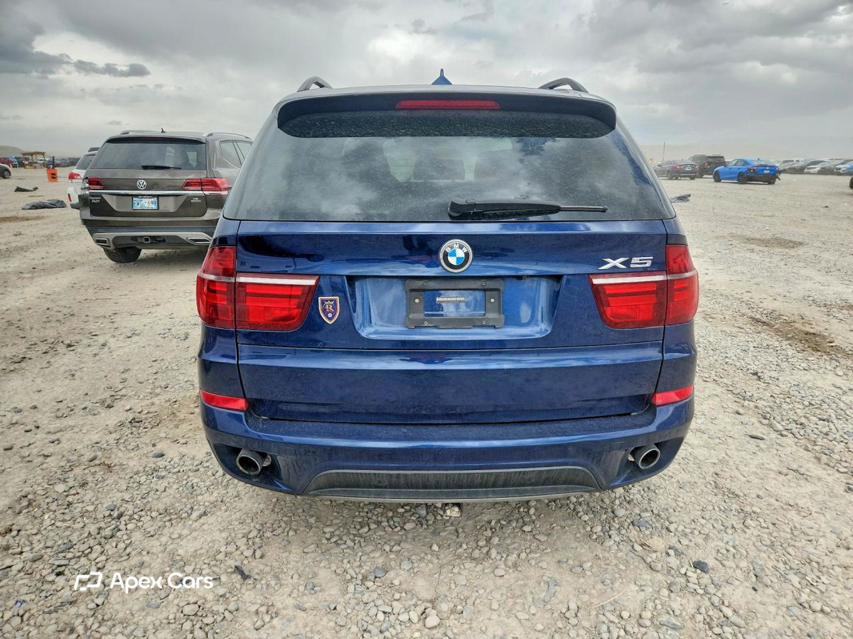 BMW X5 2011