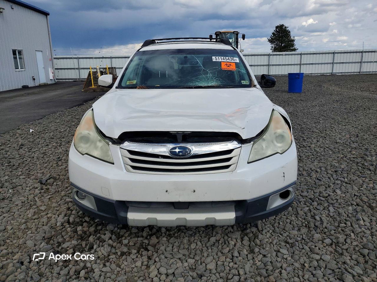 Subaru Outback 2011