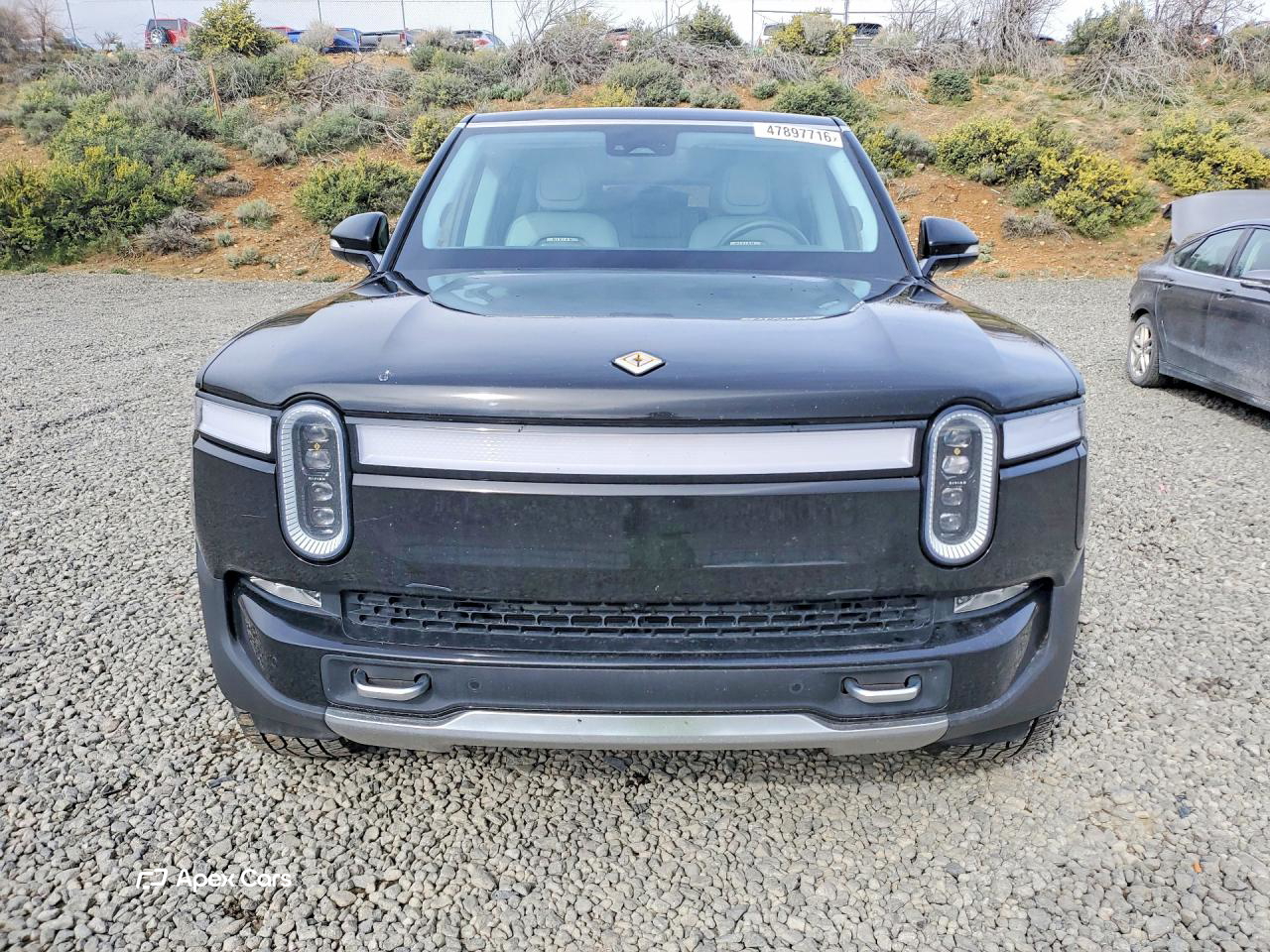 Rivian R1S 2023