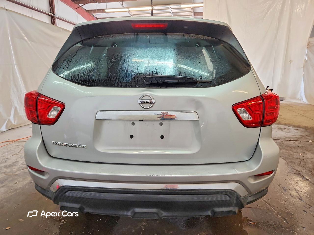 Nissan Pathfinder 2017