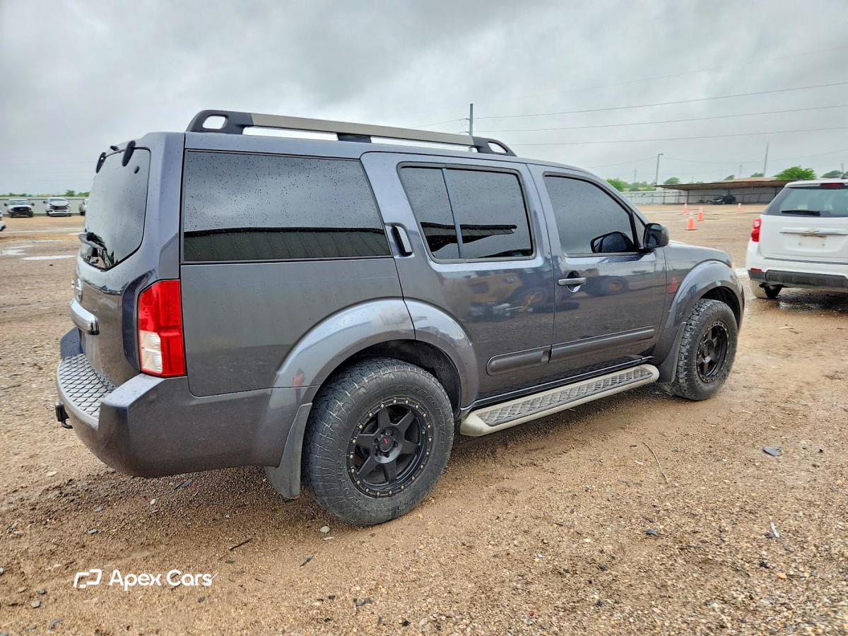 Nissan Pathfinder 2012