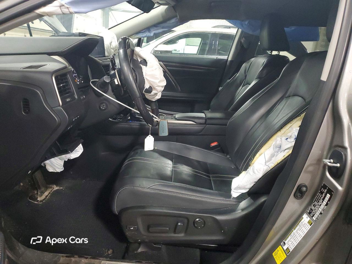 Lexus RX 2022