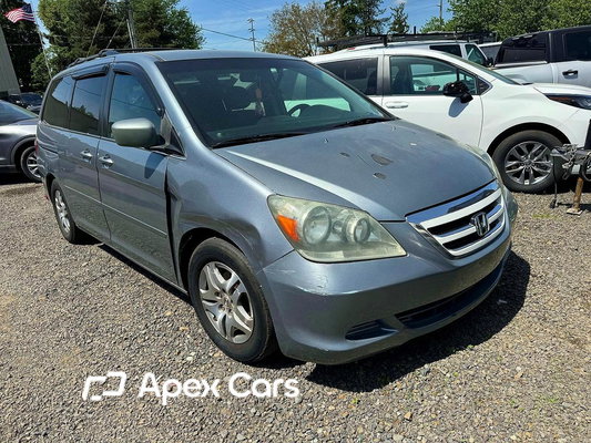 Honda Odyssey 2005 - Image 1 of 9