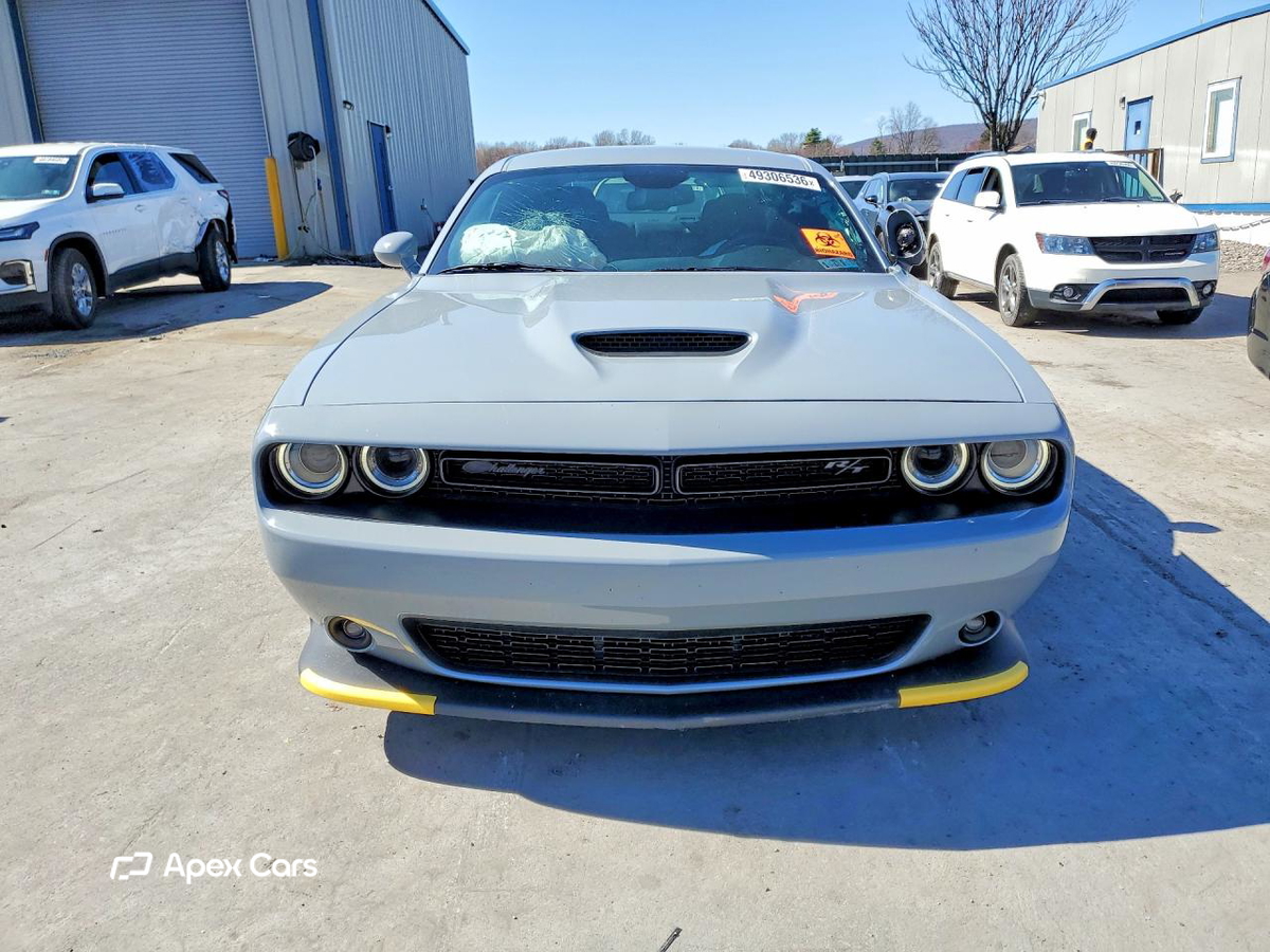 Dodge Challenger 2022