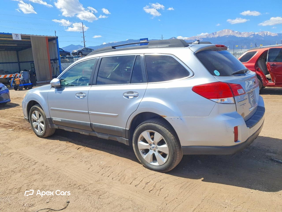 Subaru Outback 2012