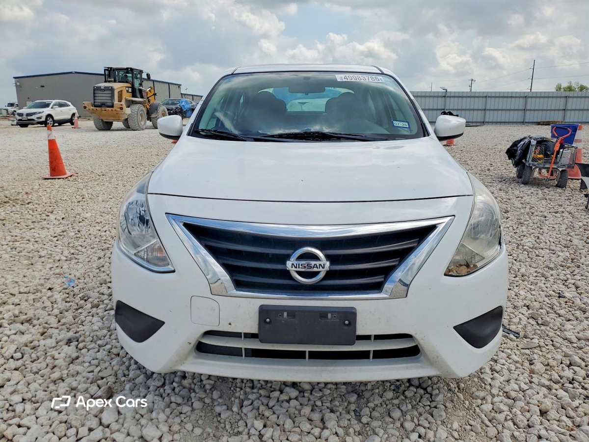 Nissan Versa 2017