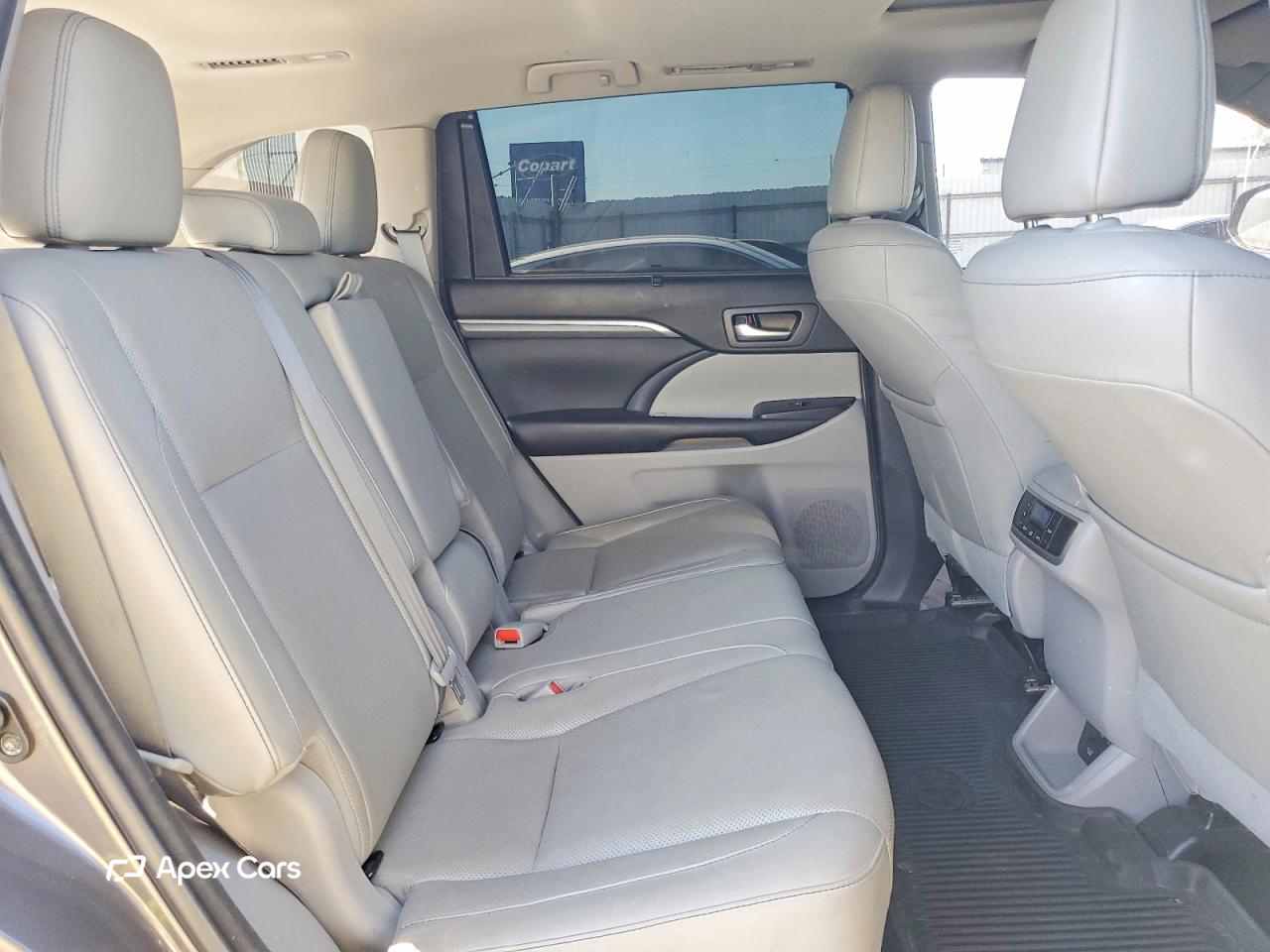 Toyota Highlander 2018