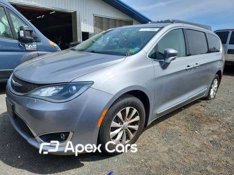 Chrysler Pacifica 2017 - Zdjęcie 1 z 13