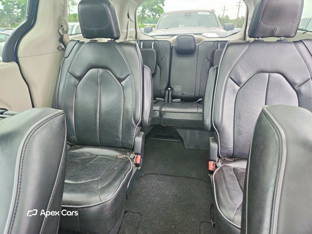 Chrysler Pacifica 2017