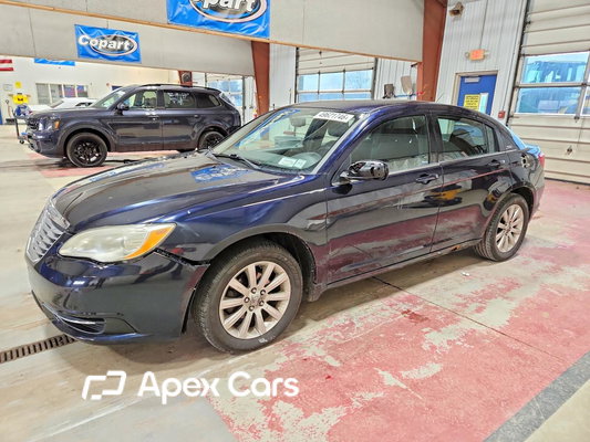Chrysler 200 2011 - Image 1 of 12
