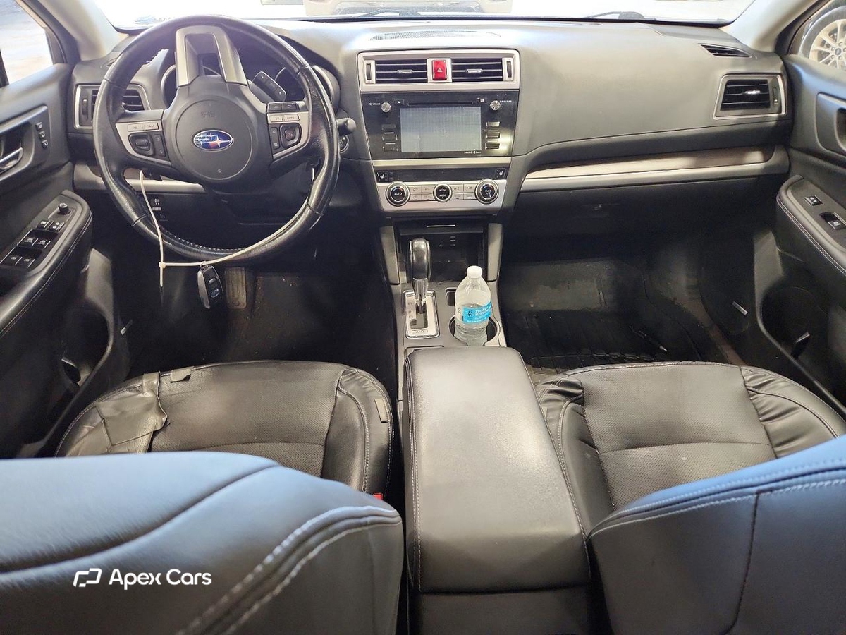 Subaru Legacy 2017