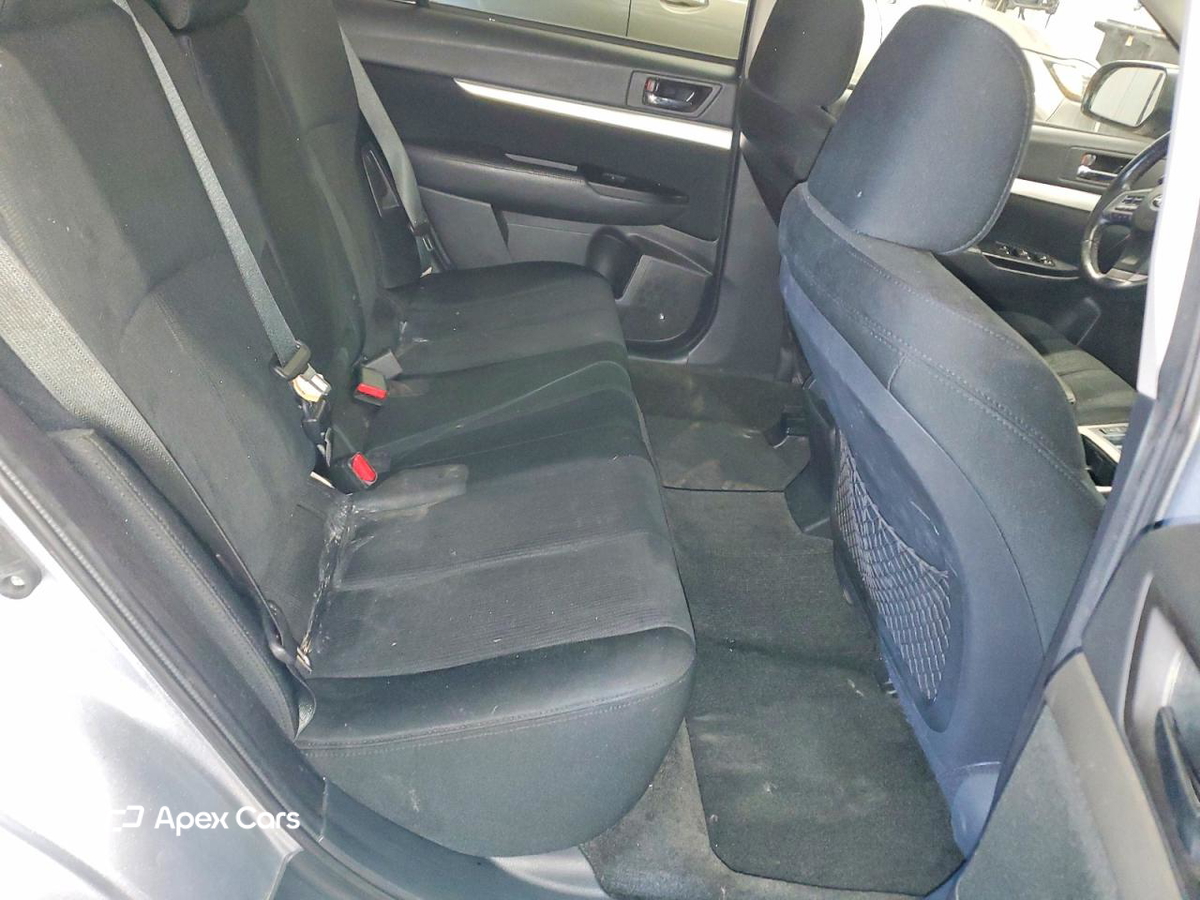 Subaru Outback 2013