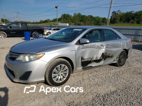 Toyota Camry 2012 - Image 1 of 12