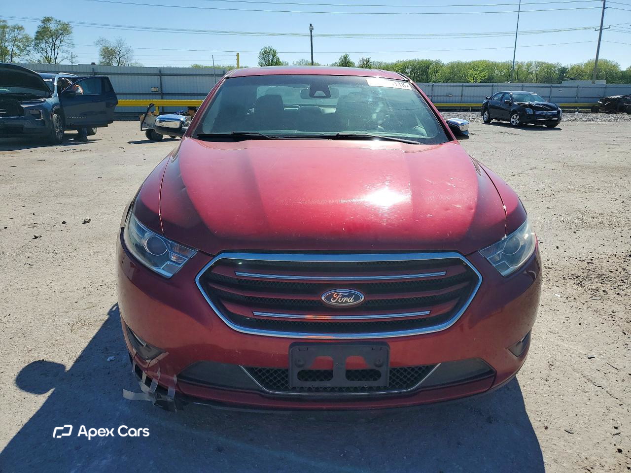 Ford Taurus 2017