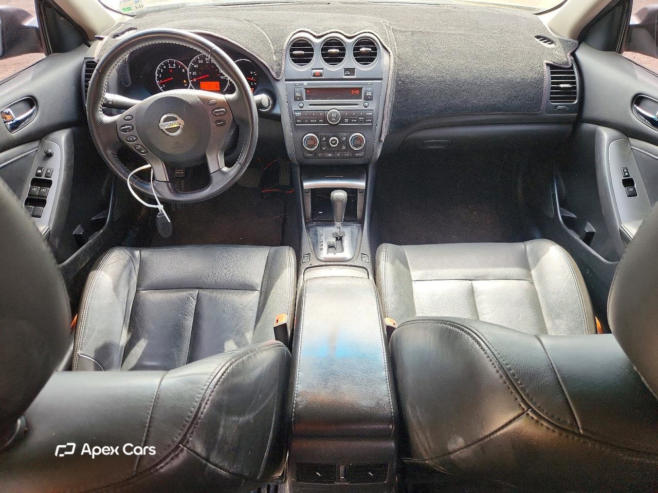 Nissan Altima 2012