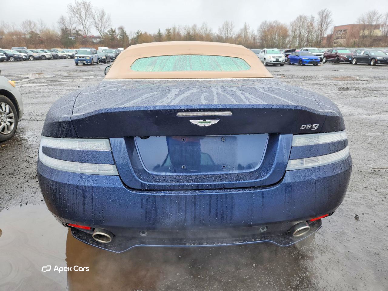 Aston Martin DB9 2013