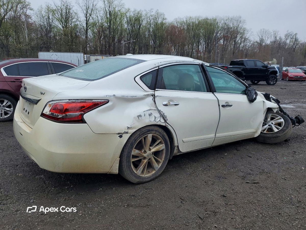 Nissan Altima 2015