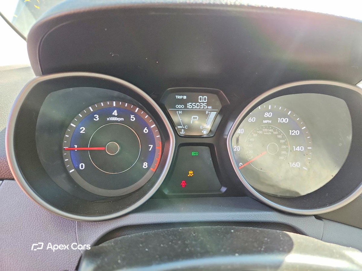 Hyundai Elantra 2013
