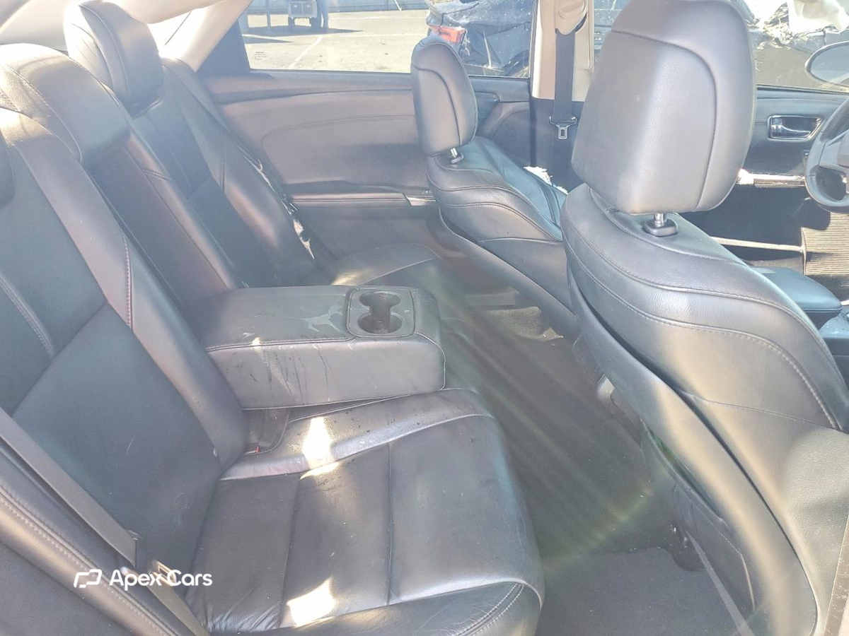 Toyota Avalon 2015