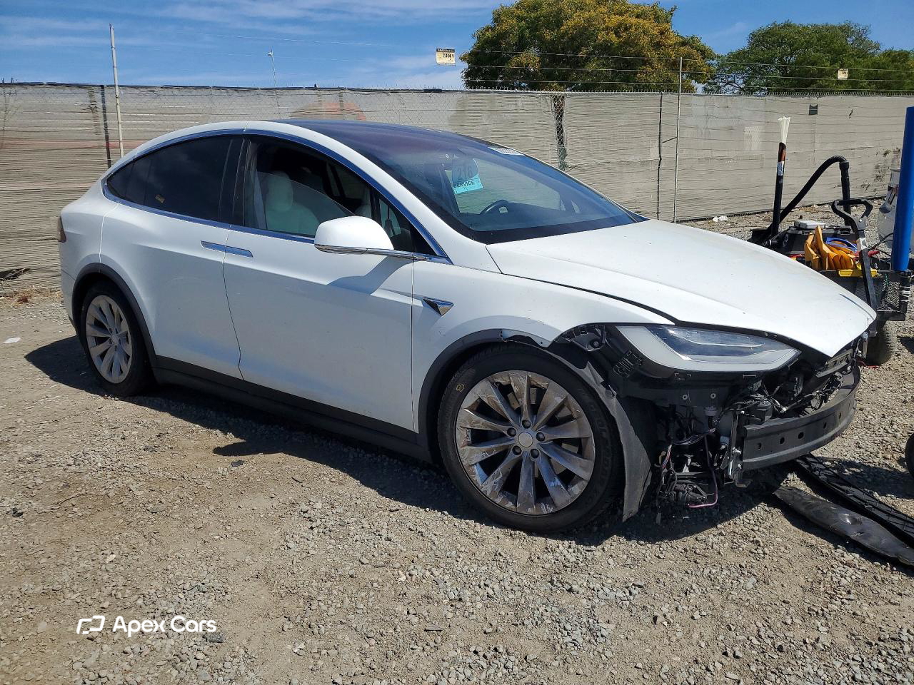 Tesla Model X 2020