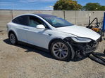 Tesla Model X 2020