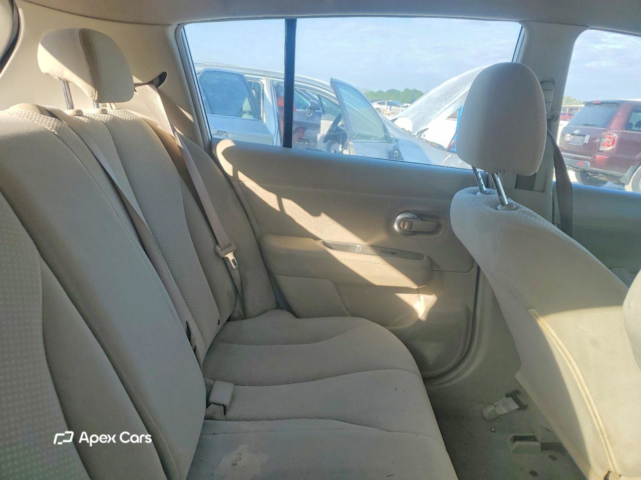 Nissan Versa 2010