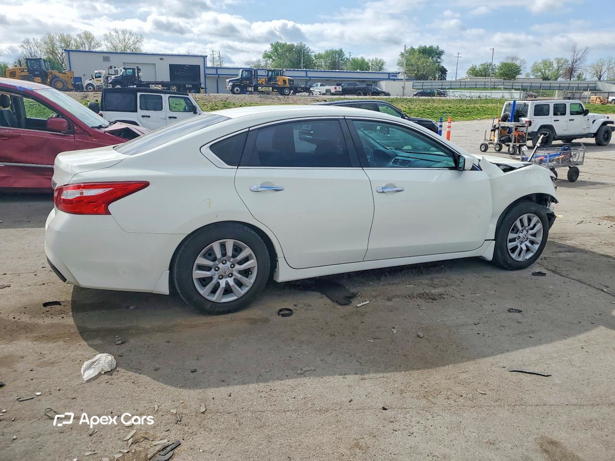 Nissan Altima 2017