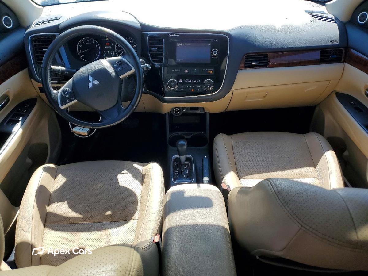 Mitsubishi Outlander 2014