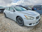 Nissan Maxima 2011