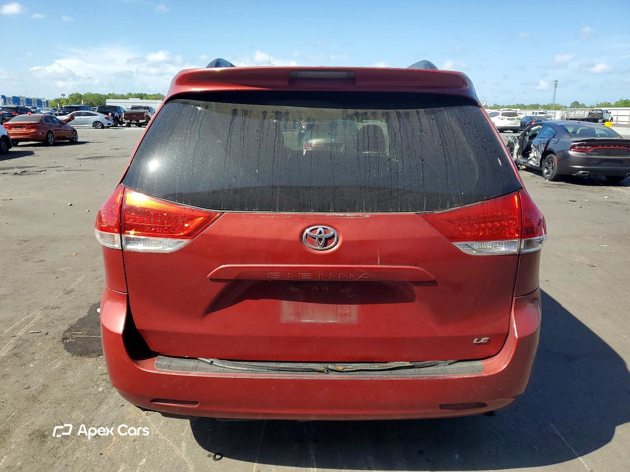 Toyota Sienna 2011