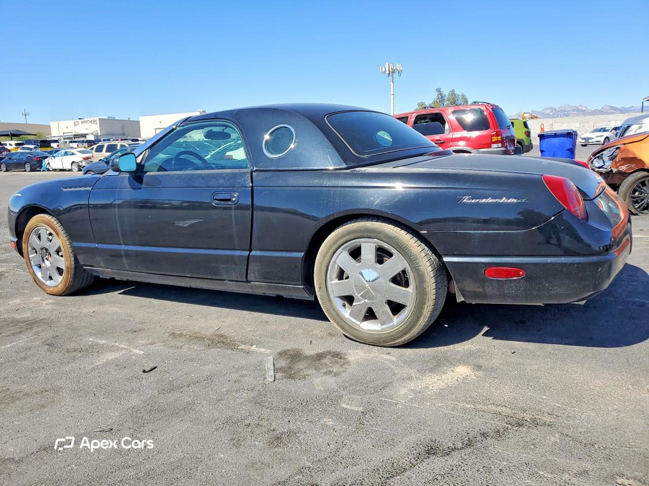 Ford Thunderbird 2002