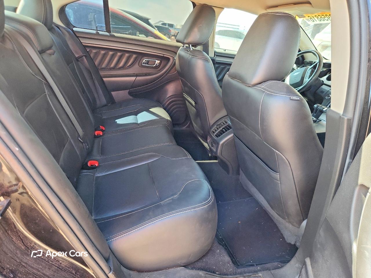 Ford Taurus 2011