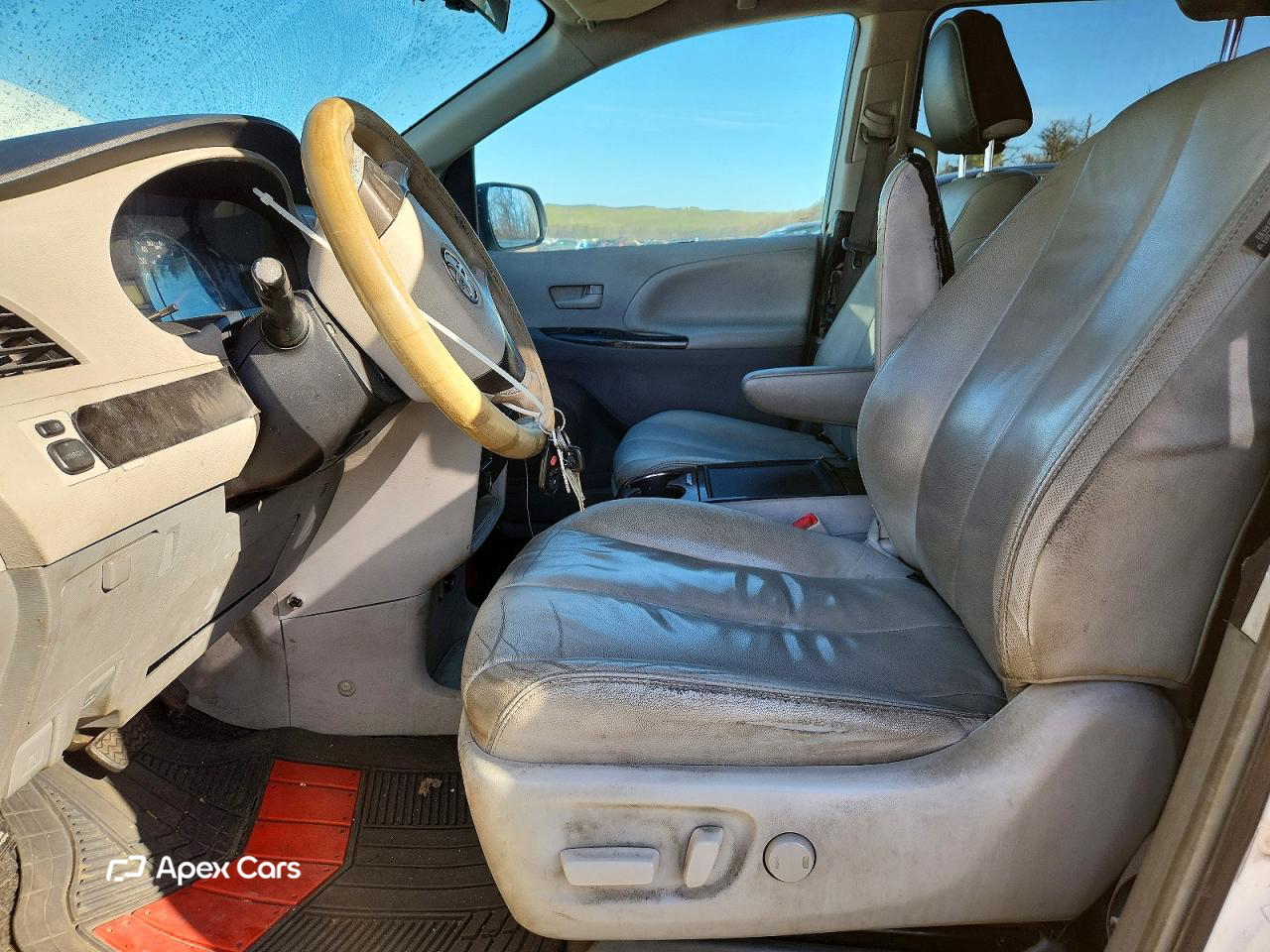 Toyota Sienna 2012