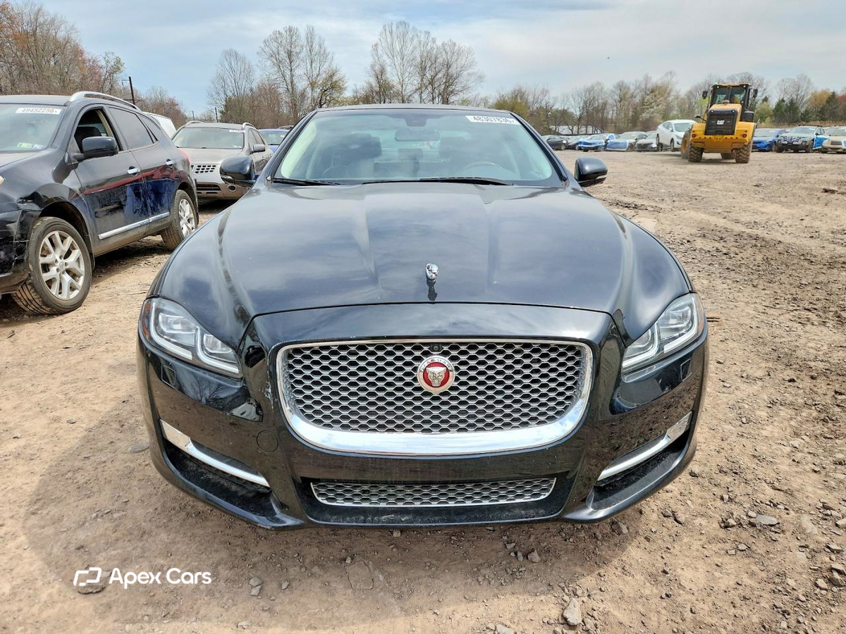 Jaguar XJ 2016