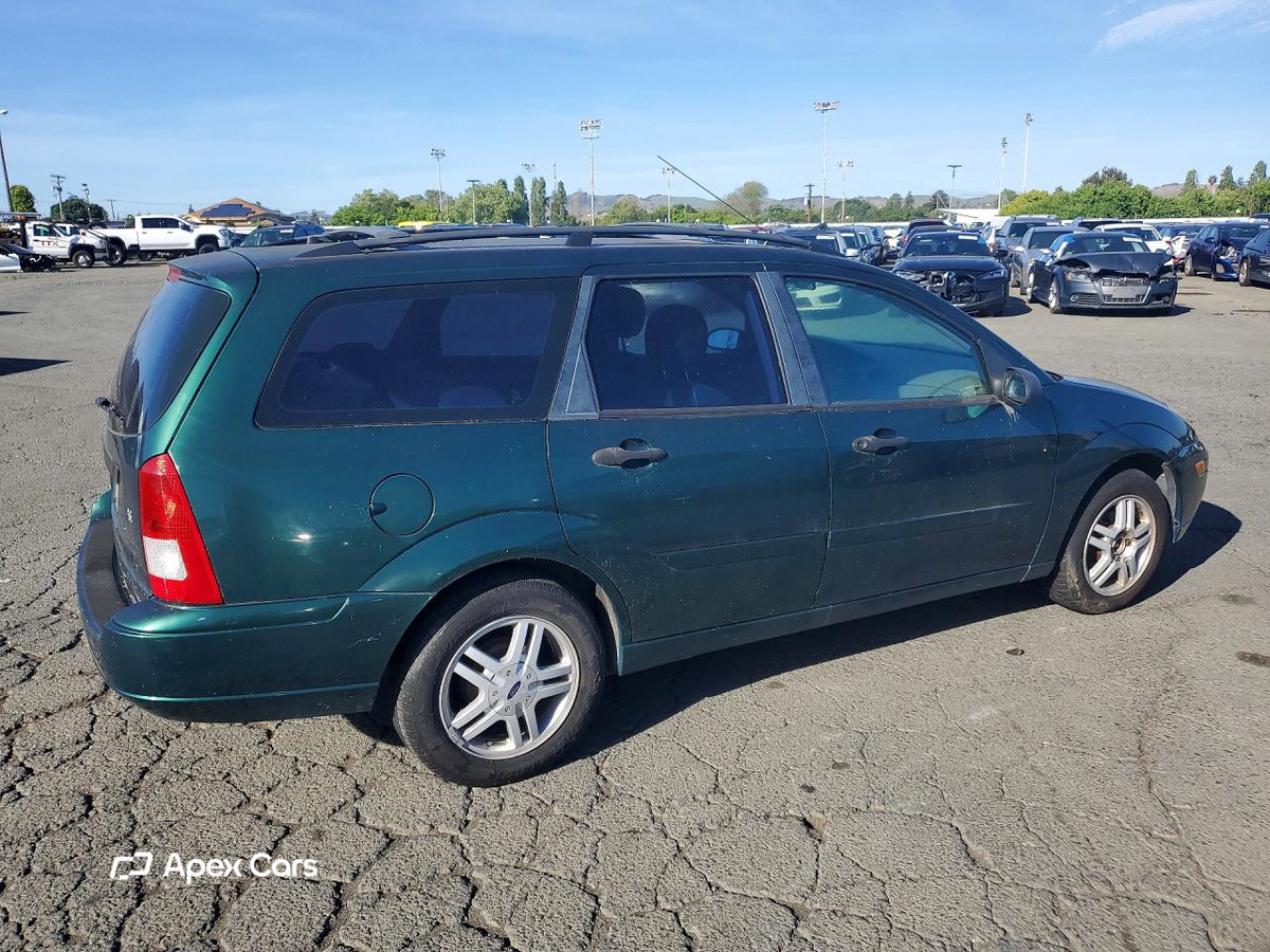 Ford Focus 2000