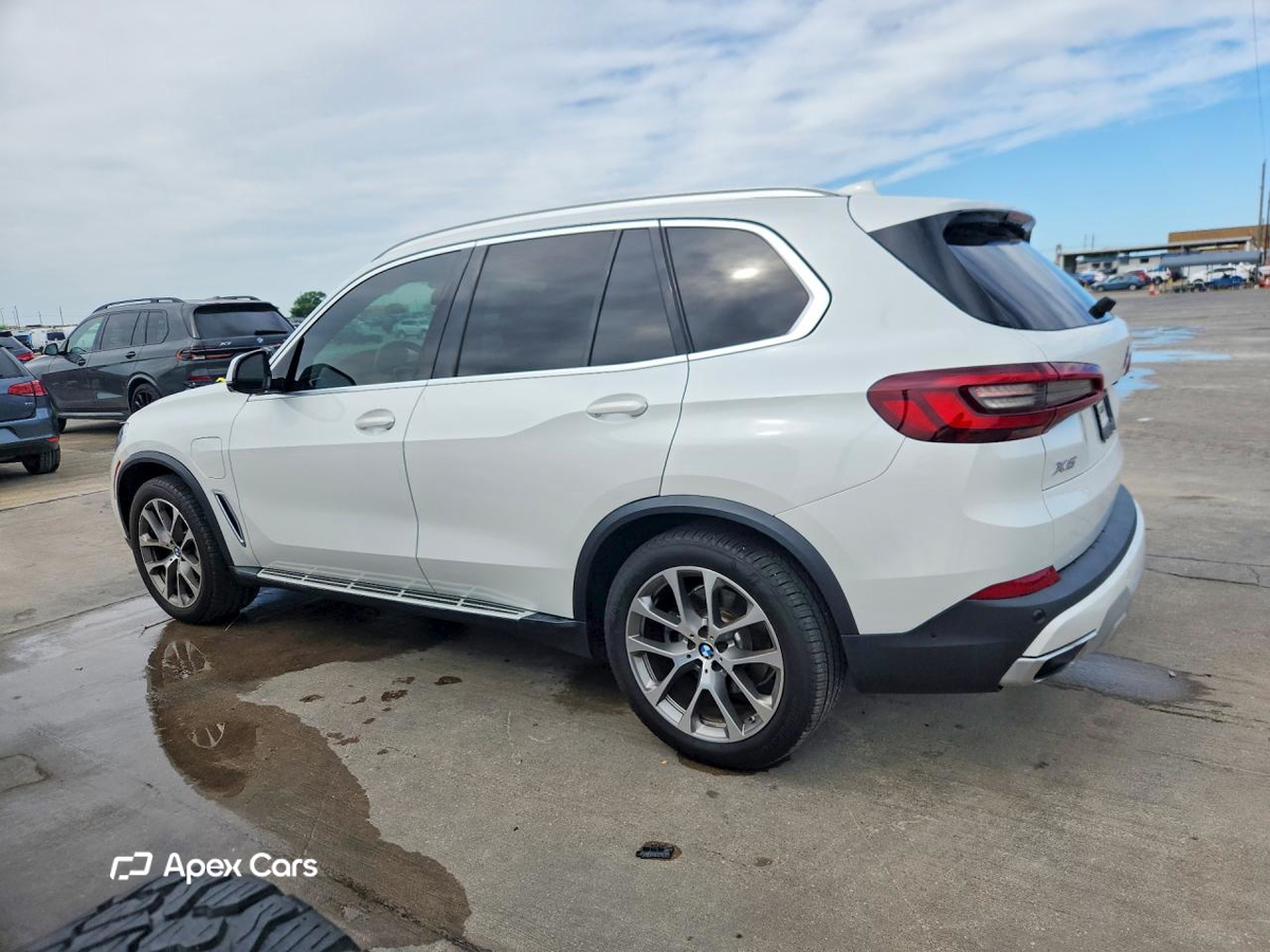 BMW X5 2021
