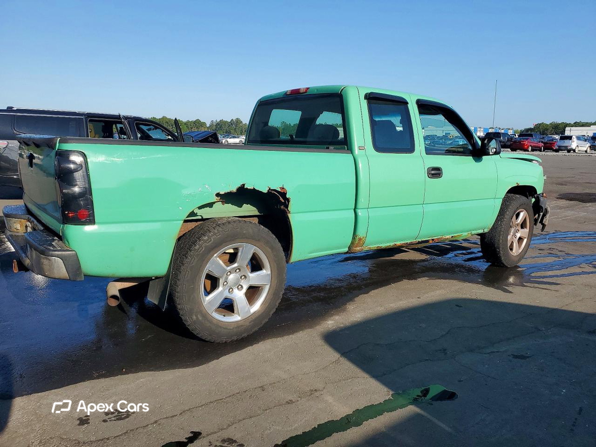 Chevrolet Silverado 2004