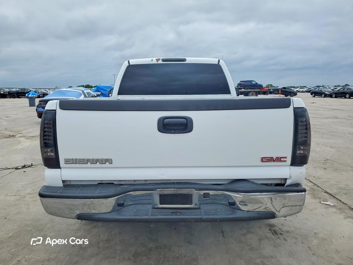GMC Sierra 2005