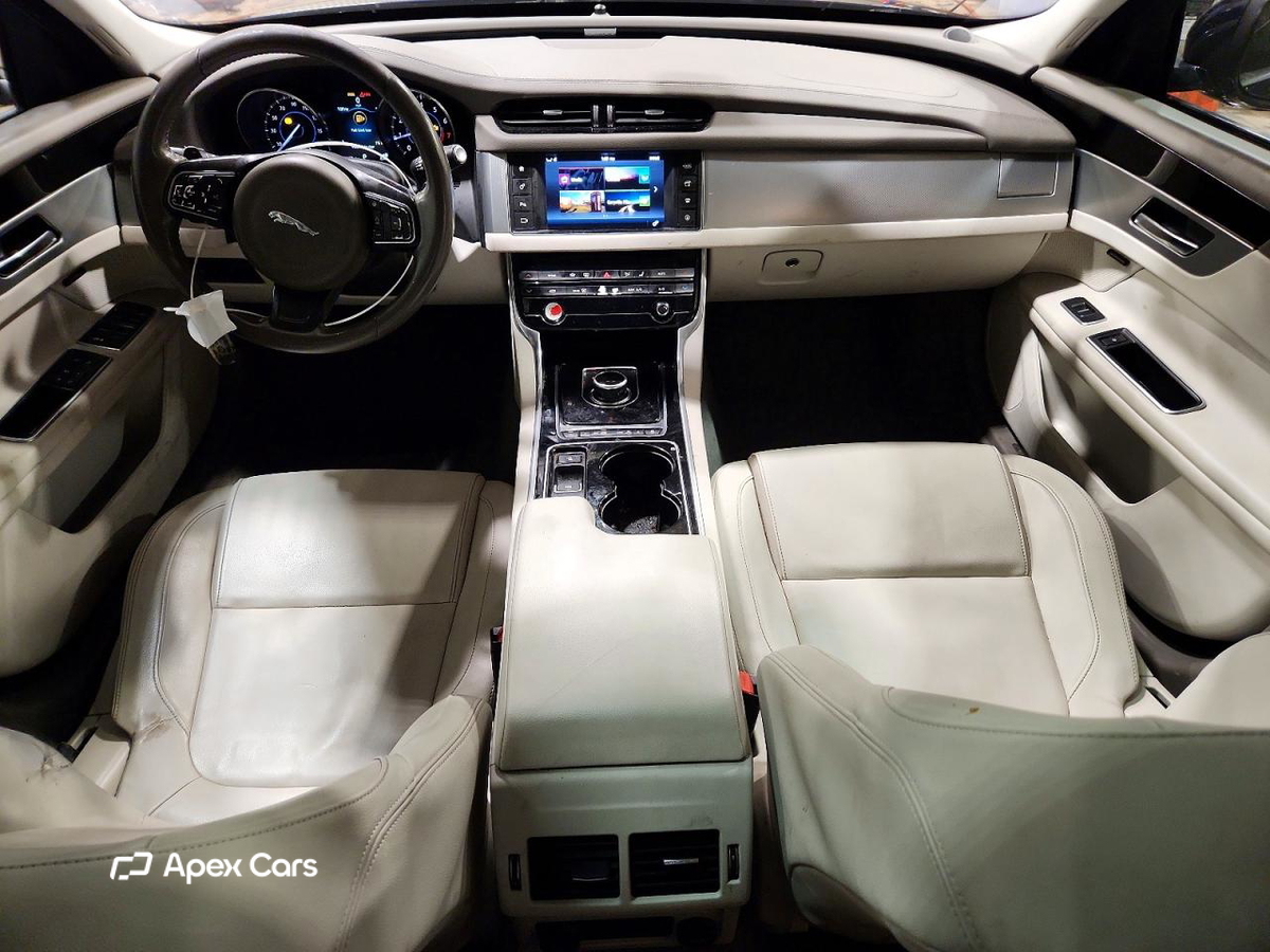 Jaguar XF 2017