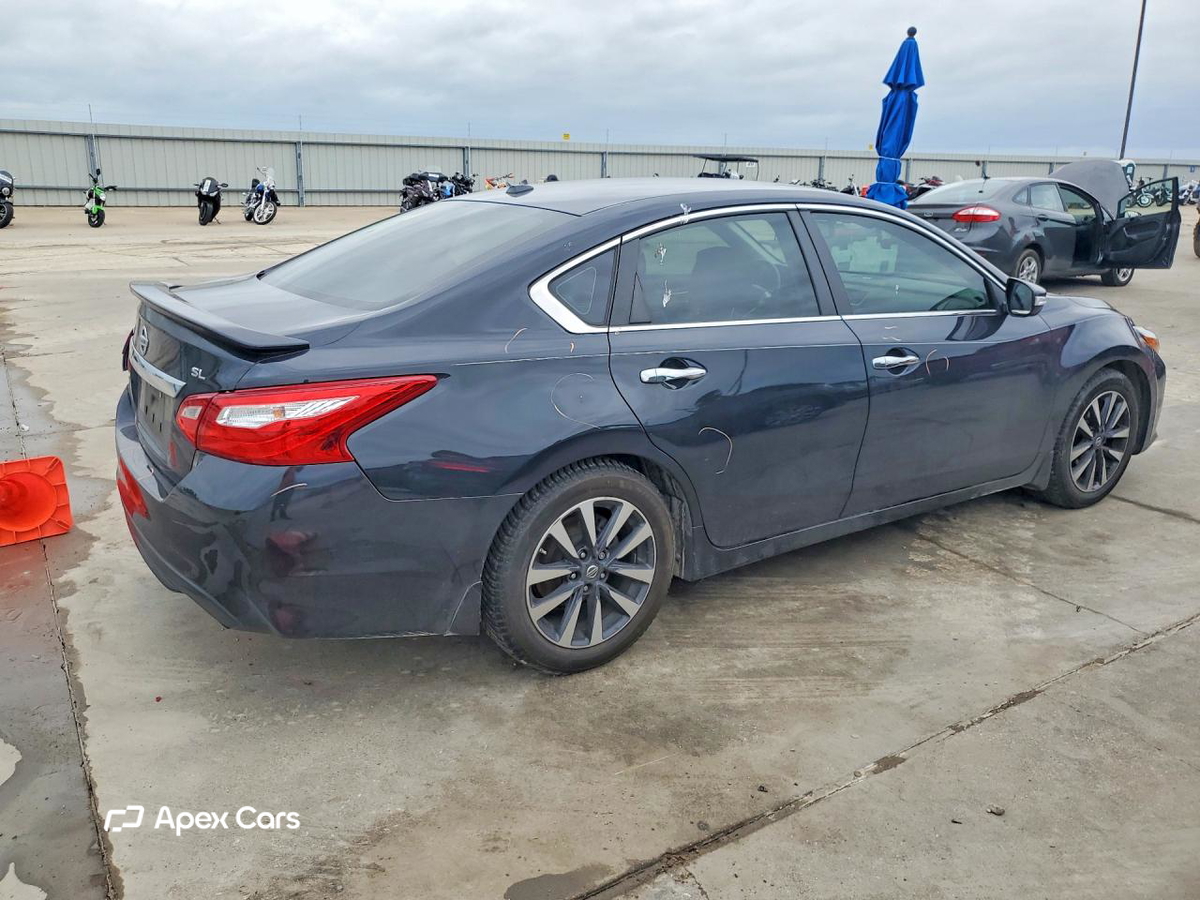 Nissan Altima 2017