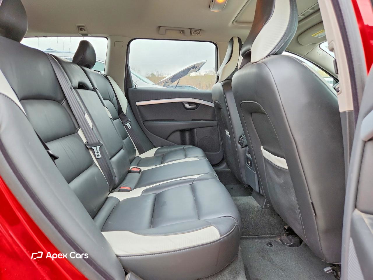 Volvo V70 2010